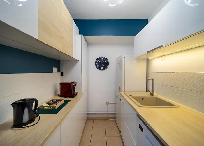 Le Dory - Centre Avec Terrasse, Parking&wifi Appartement *
